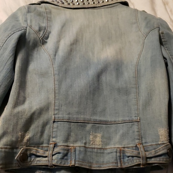 Jean Jacket - Picture 3 of 3